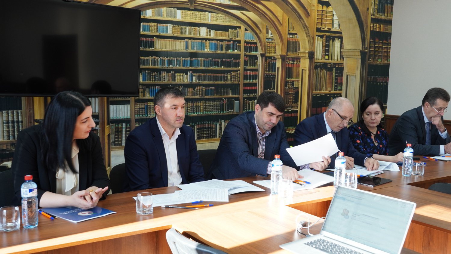 В ДКЦ прошел кадровый конкурс Минспорта РД