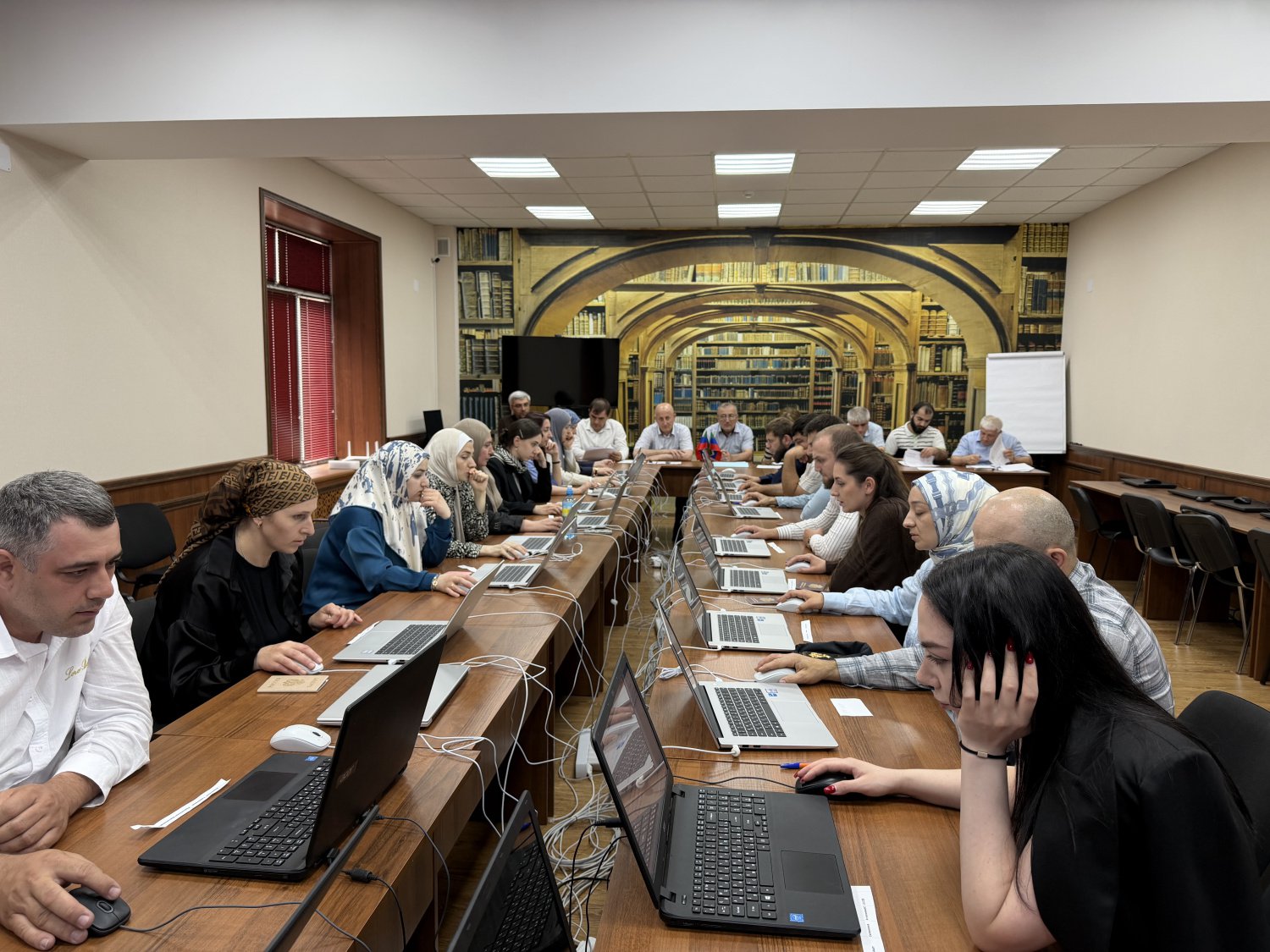 В Дагестанском кадровом центре состоялись компьютерные тестирования для кандидатов на госслужбу