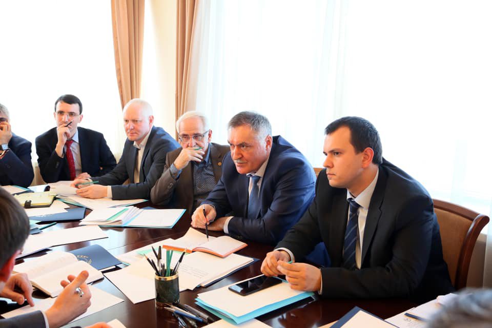 В Администрации Главы и Правительства РД состоялось заседание конкурсной комиссии