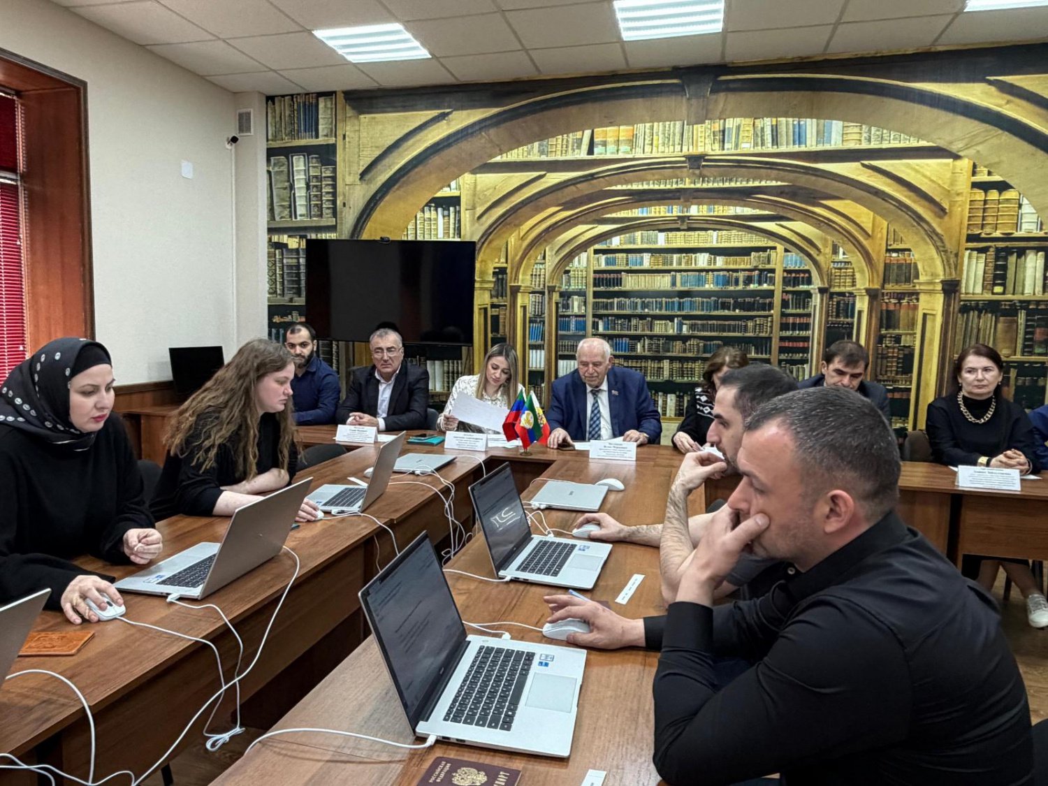 В ДКЦ состоялся второй этап конкурса на замещение вакантных должностей в Министерстве юстиции РД