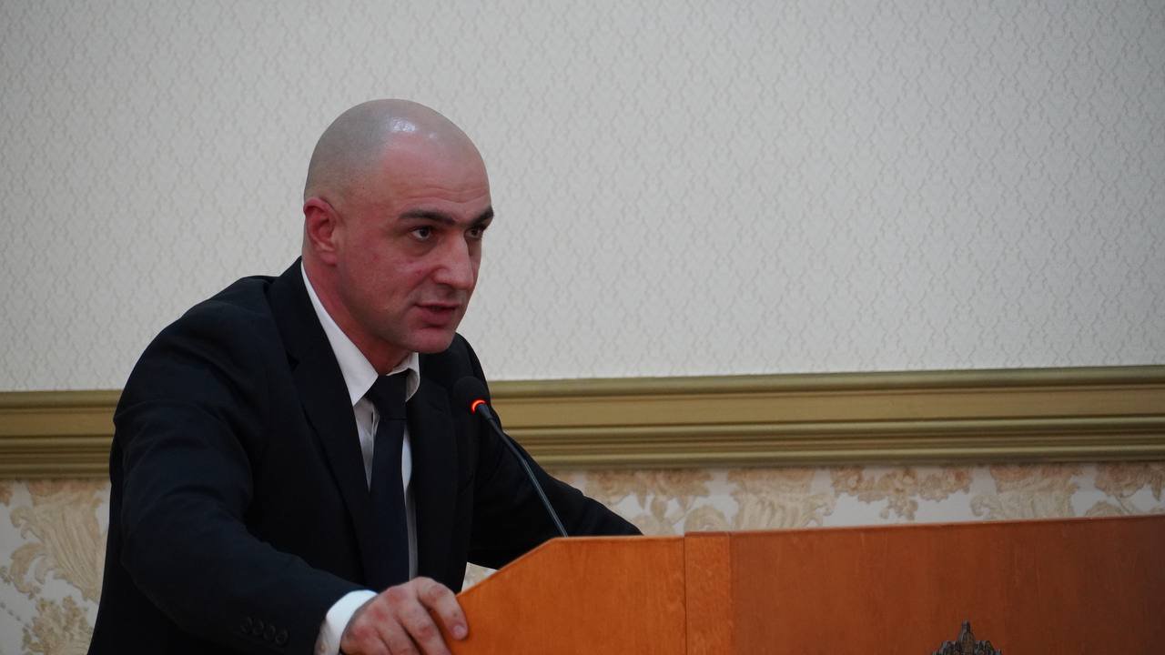 Стартовал очный этап курса по госзакупкам