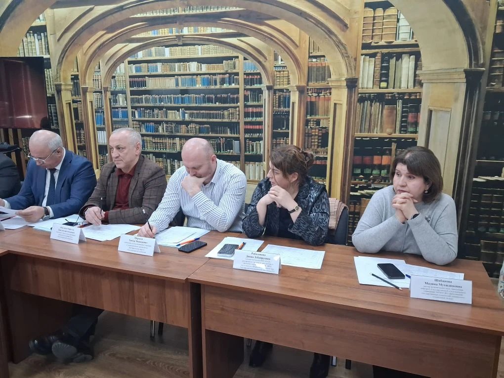 В ДКЦ прошел второй этап конкурса на замещение вакантных должностей государственной гражданской службы в Государственной жилищной инспекции РД.
