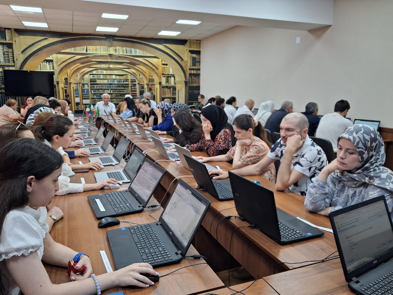 В Дагестанском кадровом центре прошли компьютерные тестирования.