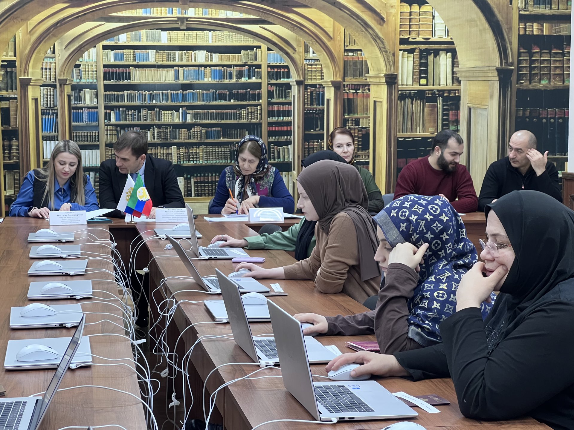 В Дагестанском кадровом центре прошел второй этап конкурса на замещение вакантных должностей государственной гражданской службы в Министерстве юстиции РД.