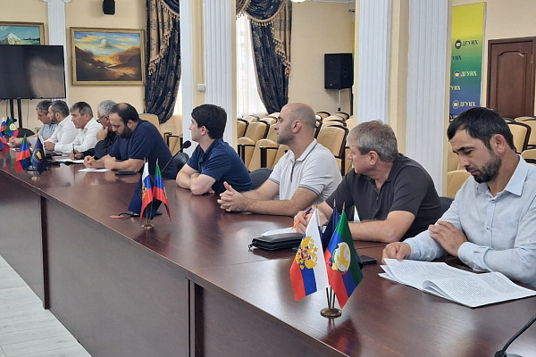 Семинар-практикум по противодействию идеологии терроризма и неонацизма для муниципальных служащих